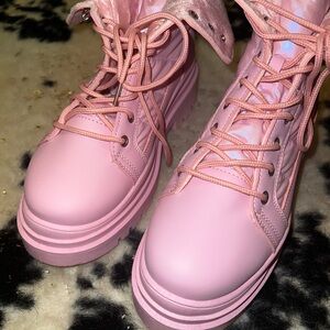 Pink Furry Cozzy Winter Boots